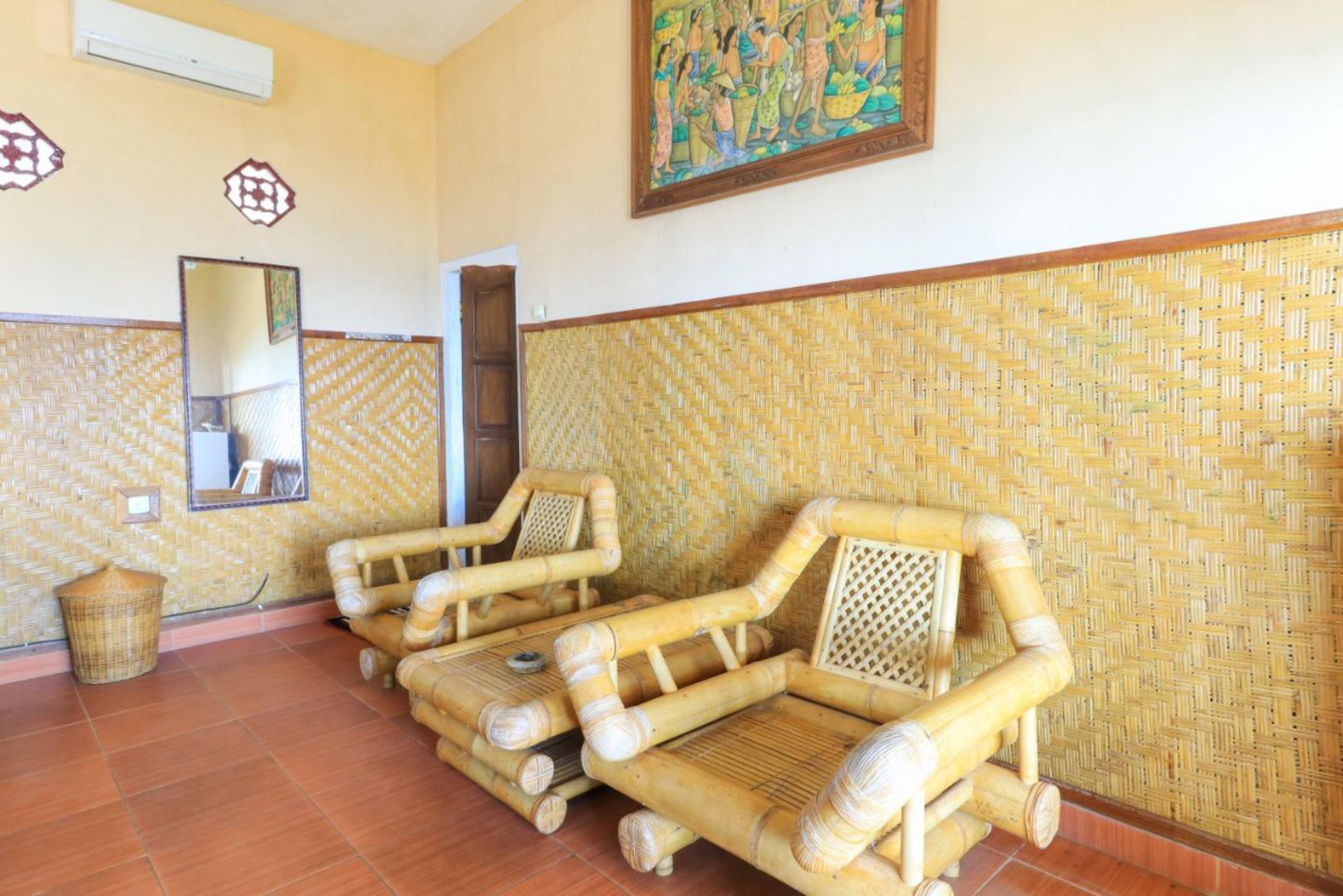 Hotel Tara Bar & Resto Air Sanih Kubutambahan  Exteriér fotografie