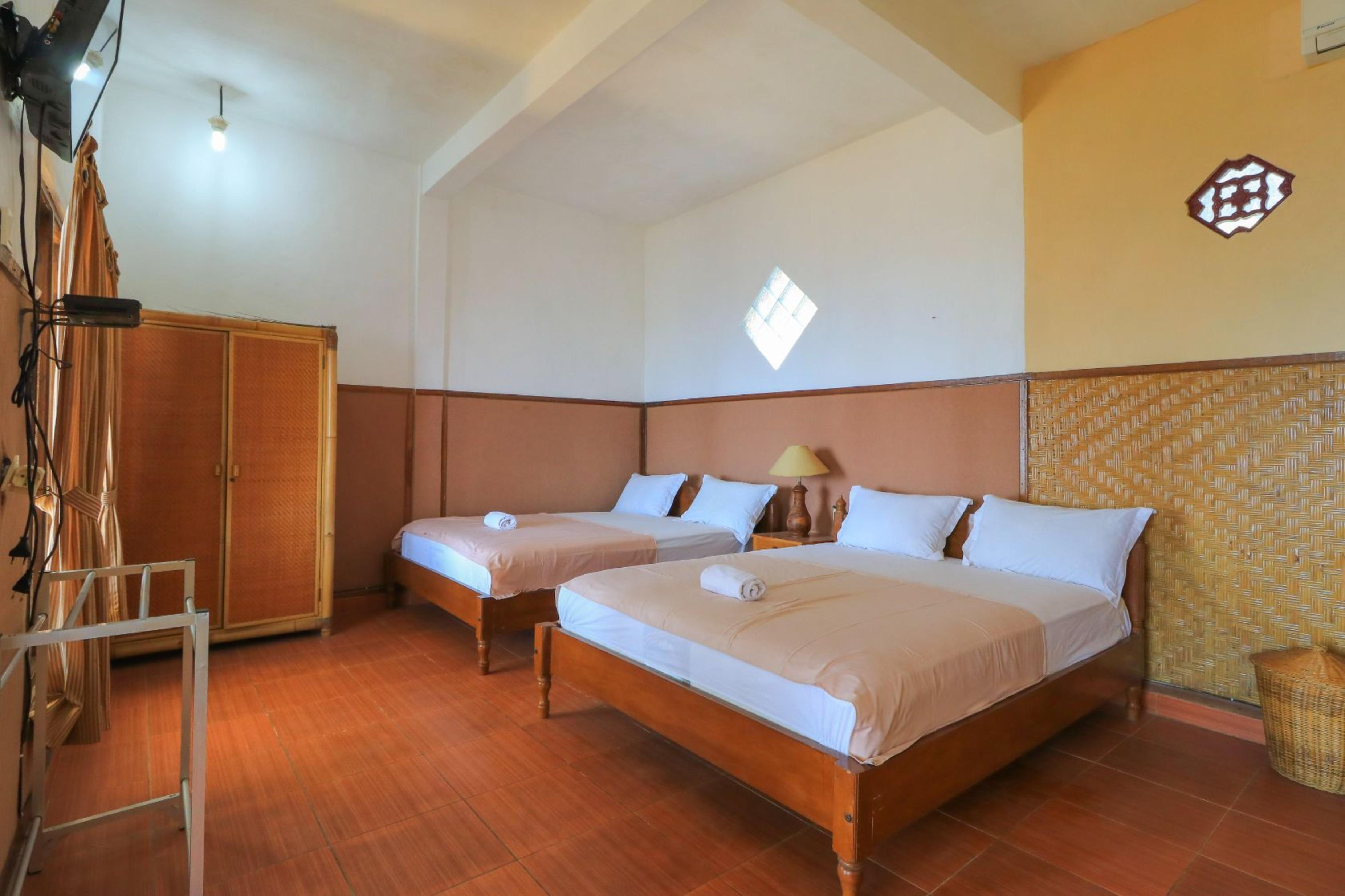 Hotel Tara Bar & Resto Air Sanih Kubutambahan  Exteriér fotografie