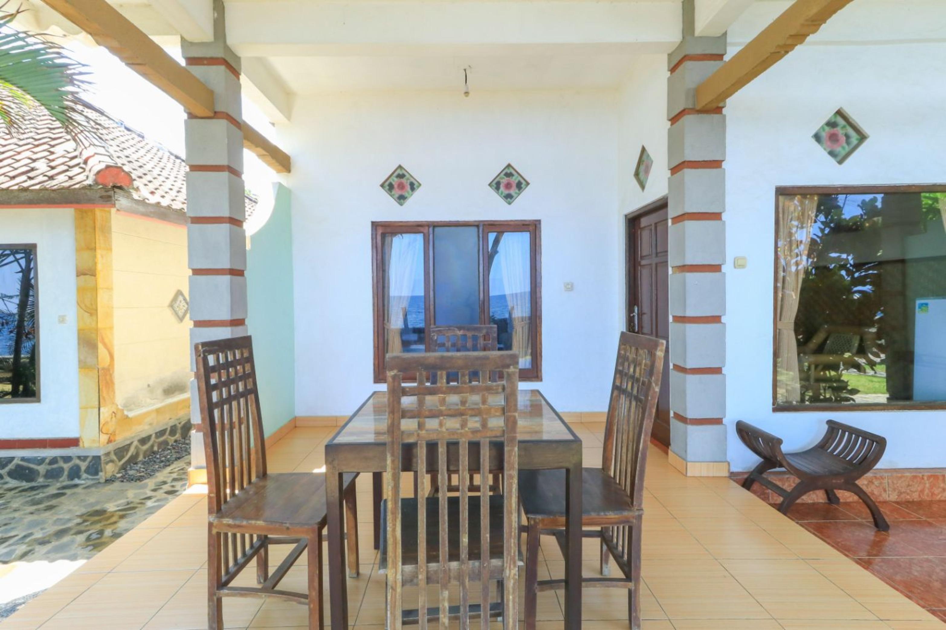 Hotel Tara Bar & Resto Air Sanih Kubutambahan  Exteriér fotografie
