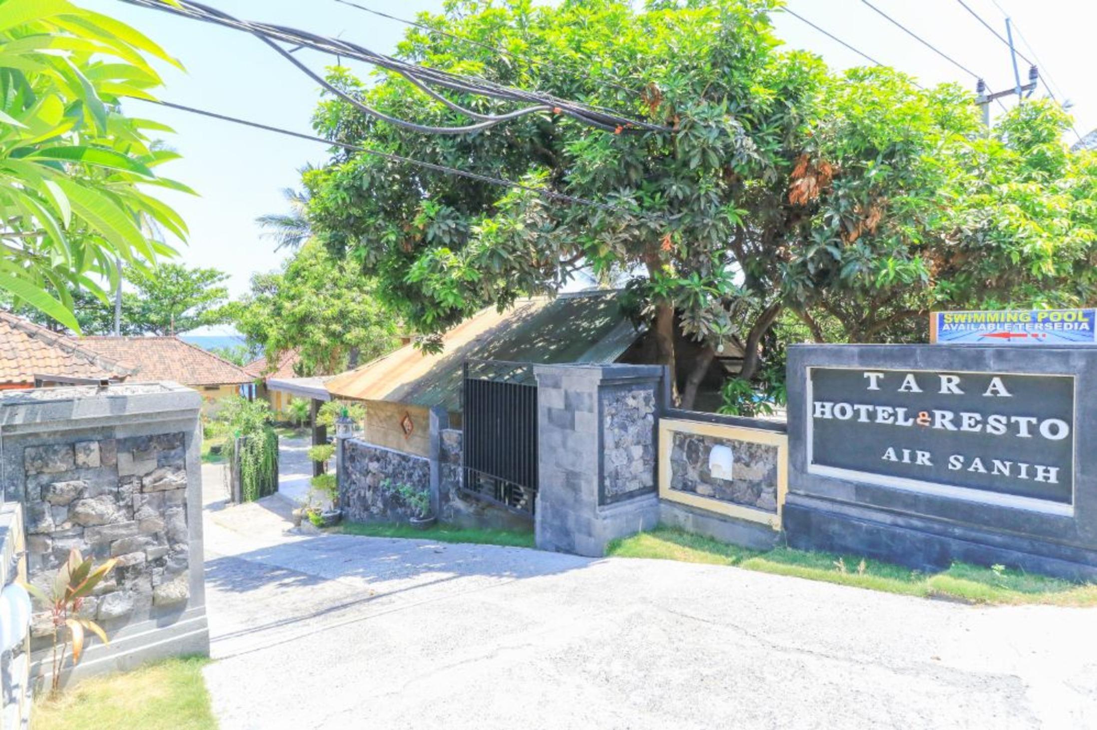 Hotel Tara Bar & Resto Air Sanih Kubutambahan  Exteriér fotografie