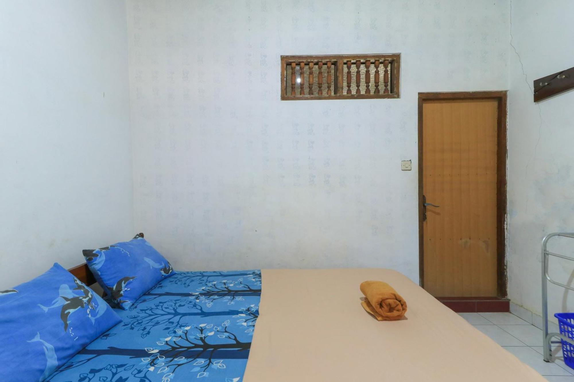 Hotel Tara Bar & Resto Air Sanih Kubutambahan  Pokoj fotografie