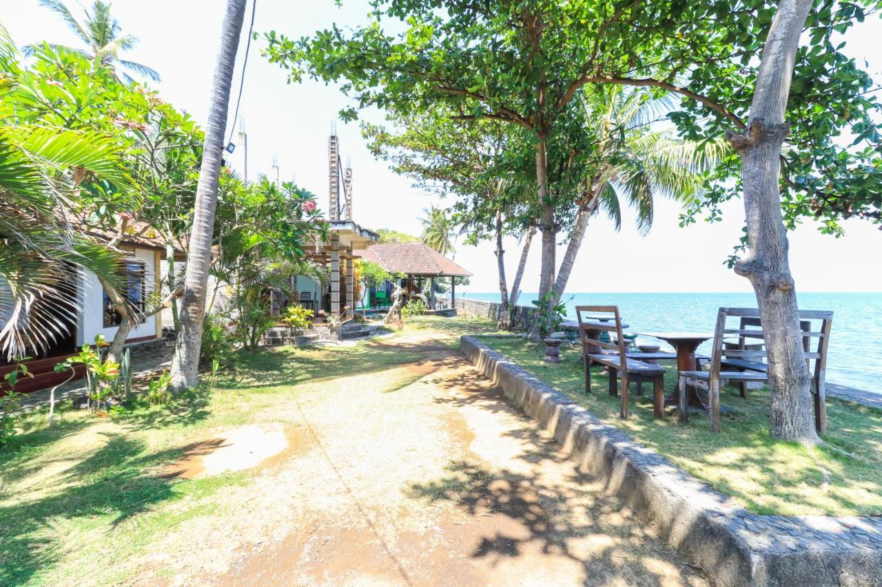 Hotel Tara Bar & Resto Air Sanih Kubutambahan  Exteriér fotografie